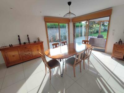 Maison - 156 m² - 7 pièces