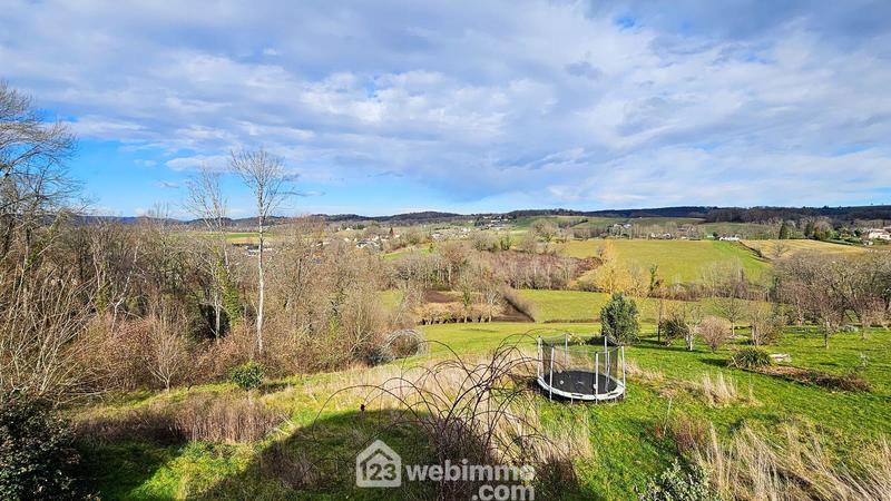 Maison - 120 m² - 4 pièces