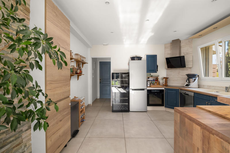 Maison - 131 m² - 6 pièces