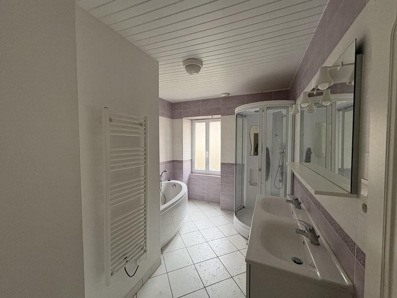 Maison de village - 132 m² - 7 pièces