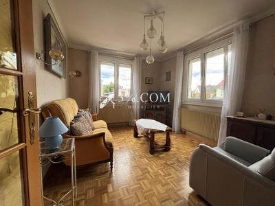 Maison - 95 m² - 5 pièces