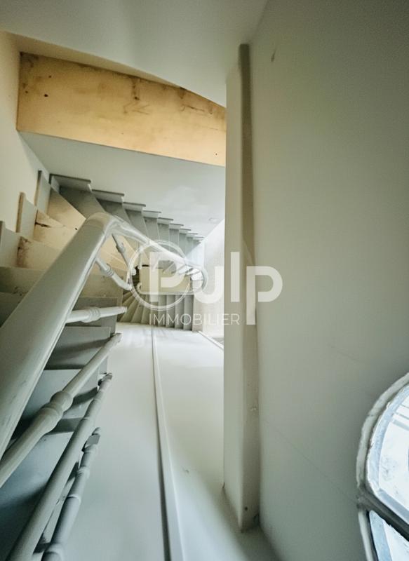 Immeuble - 139 m² - 7 pièces