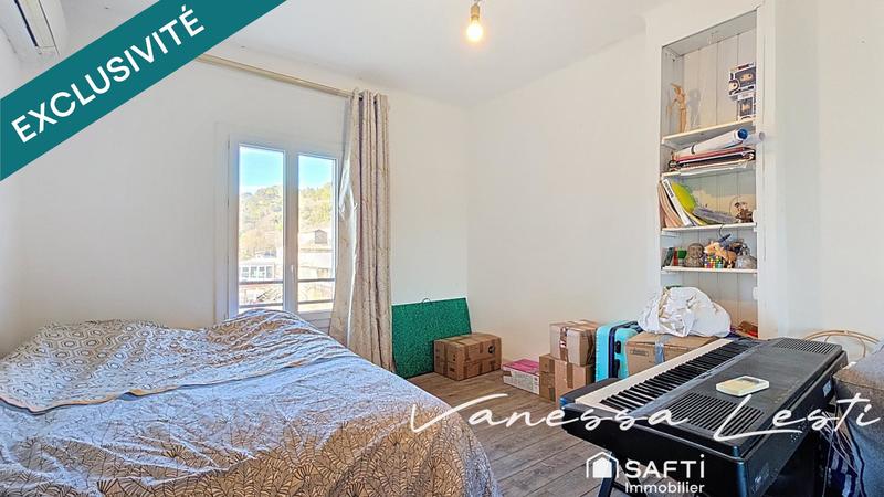 Maison - 180 m² - 7 pièces