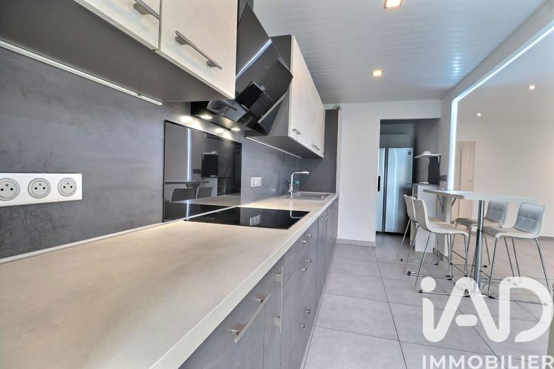 Appartement - 102 m² - 5 pièces