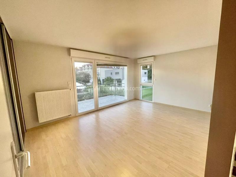 Appartement - 77 m² - 3 pièces