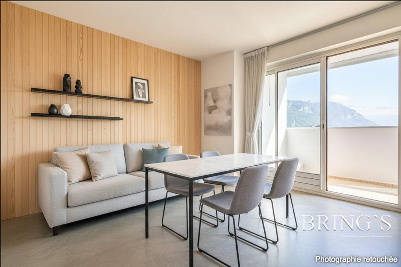 Appartement - 126 m² - 7 pièces