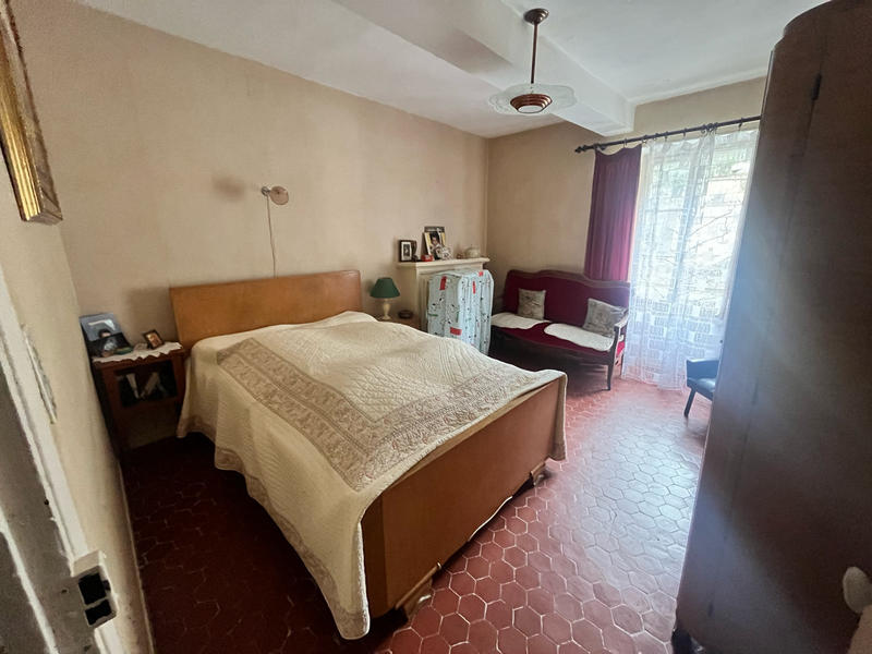 Appartement - 96 m² - 5 pièces