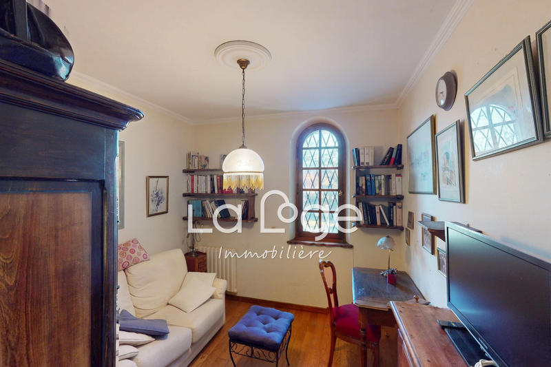 Maison - 190 m² - 5 pièces