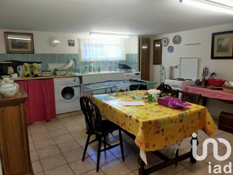 Maison - 250 m² - 8 pièces