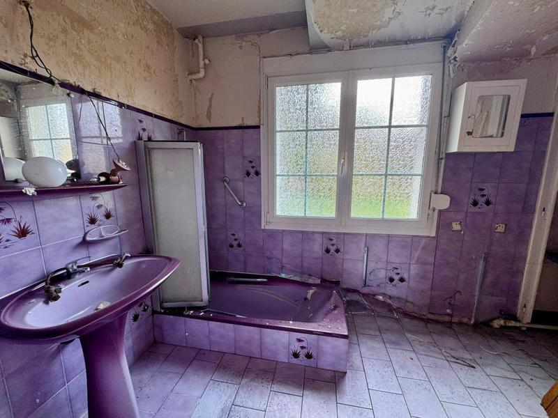 Maison - 140 m² - 5 pièces