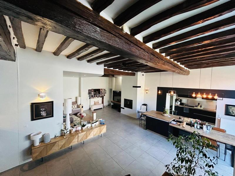 Maison ancienne - 226 m² - 9 pièces