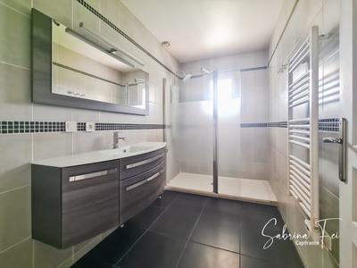 Maison - 91 m² - 5 pièces