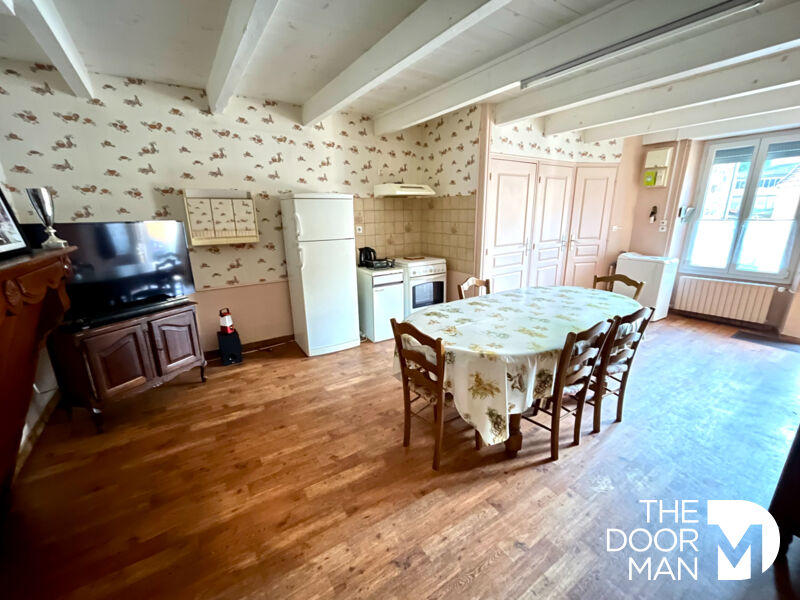 Maison - 98 m² - 4 pièces