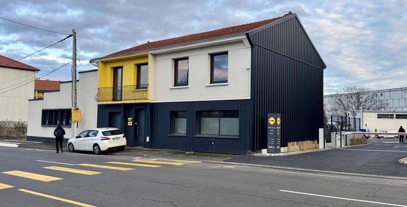 Maison - 195 m² - 12 pièces