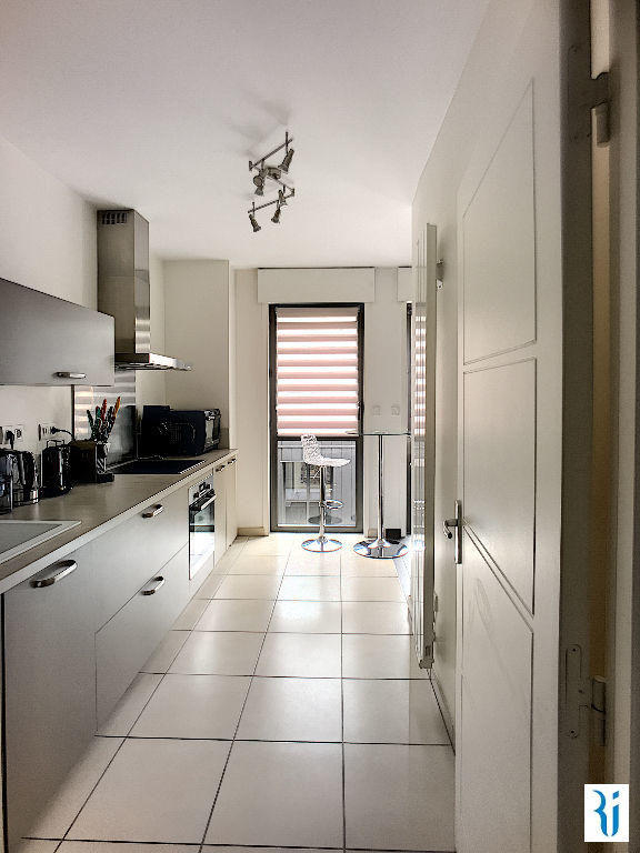 Appartement - 91 m² - 3 pièces