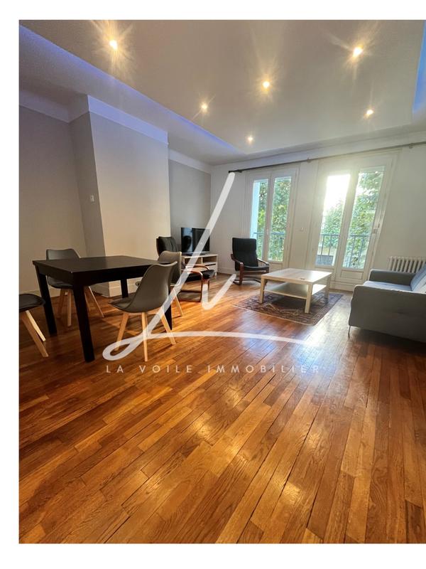 Appartement - 83 m² - 4 pièces