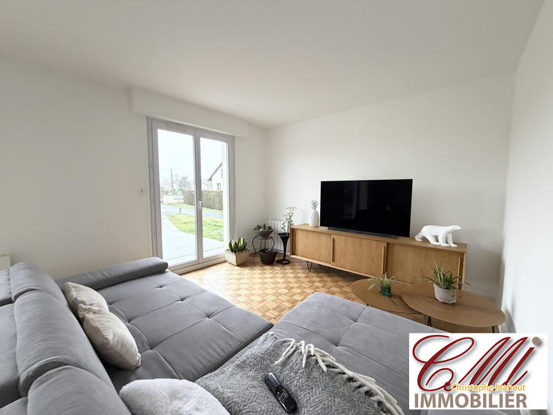 Maison - 96 m² - 5 pièces