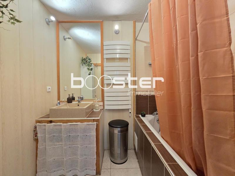 Appartement ancien - 83 m² - 4 pièces