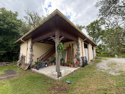 Maison - 150 m² - 1 pièce