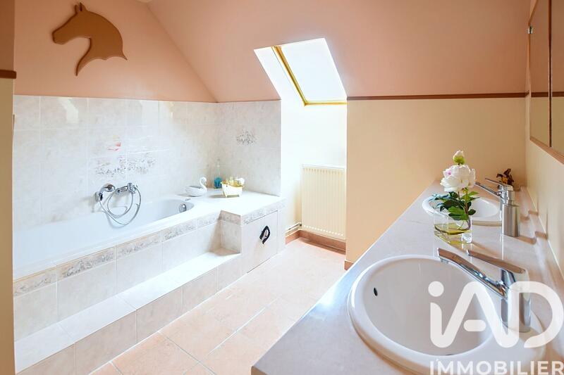 Maison - 175 m² - 7 pièces