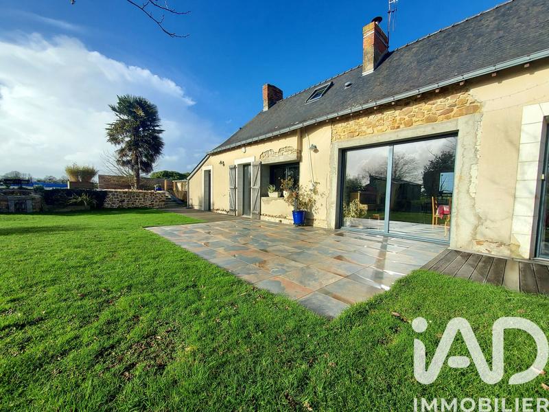 Maison - 175 m² - 9 pièces