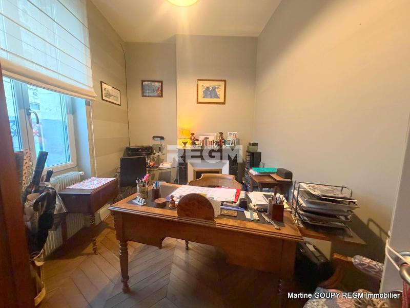 Propriété - 164 m² - 7 pièces