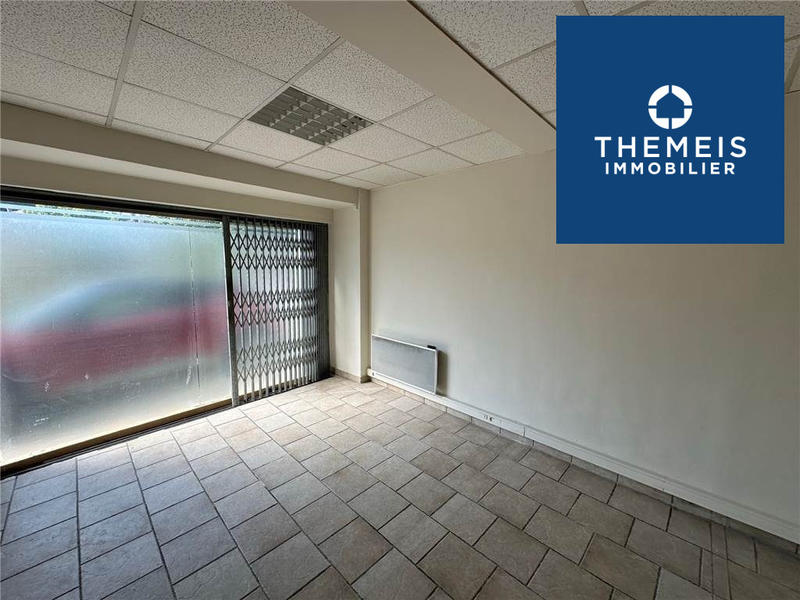 Local commercial - 38 m² - 2 pièces