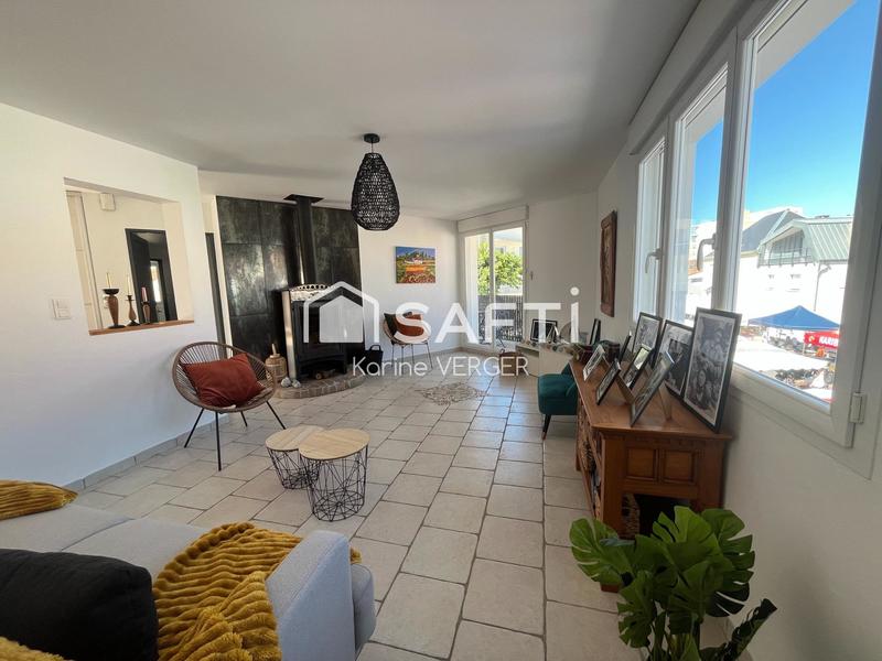 Appartement - 90 m² - 5 pièces