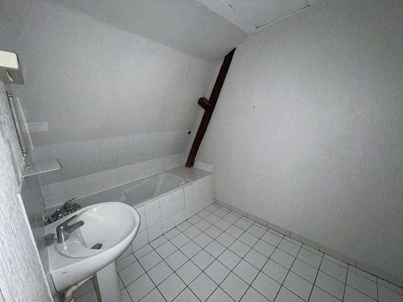 Appartement - 96 m² - 4 pièces