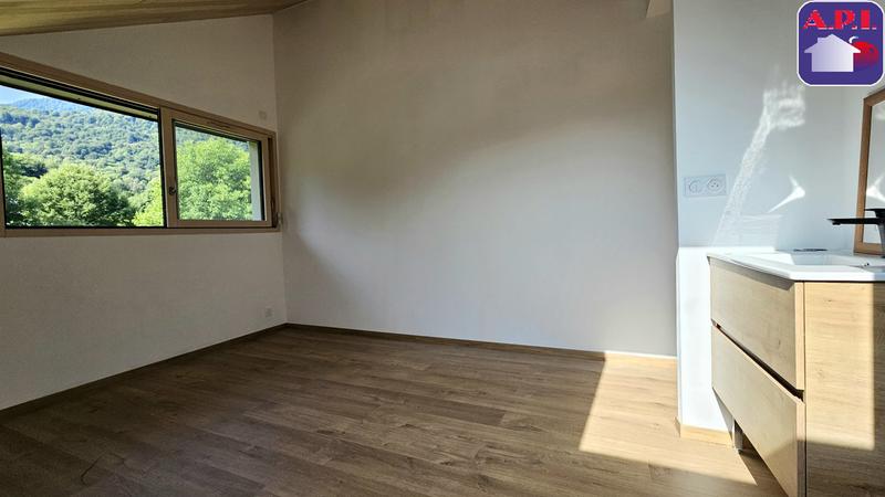 Maison - 145 m² - 7 pièces