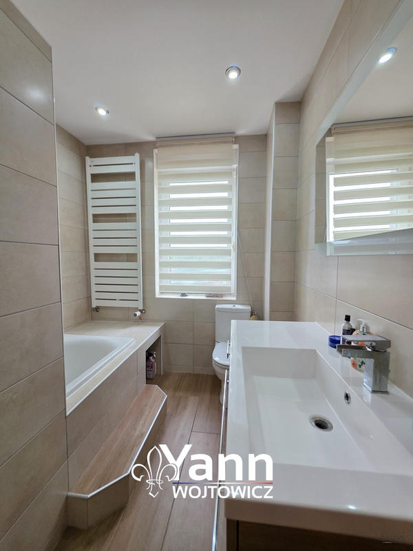 Maison - 160 m² - 6 pièces