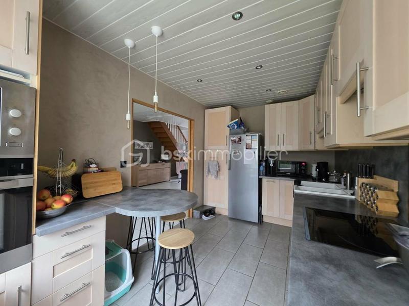 Pavillon - 130 m² - 6 pièces