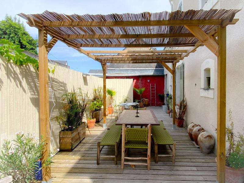 Maison - 190 m² - 8 pièces