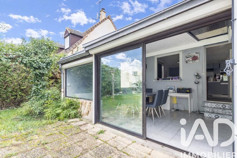 Maison - 102 m² - 5 pièces