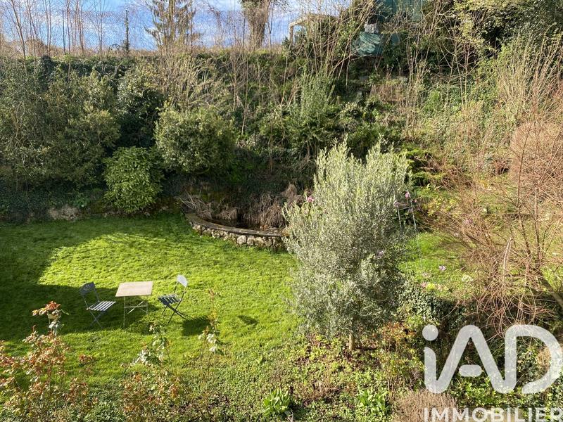 Maison de maîtres - 257 m² - 11 pièces