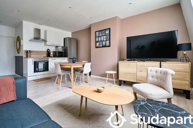 Chambre - 11 m² - 1 pièce