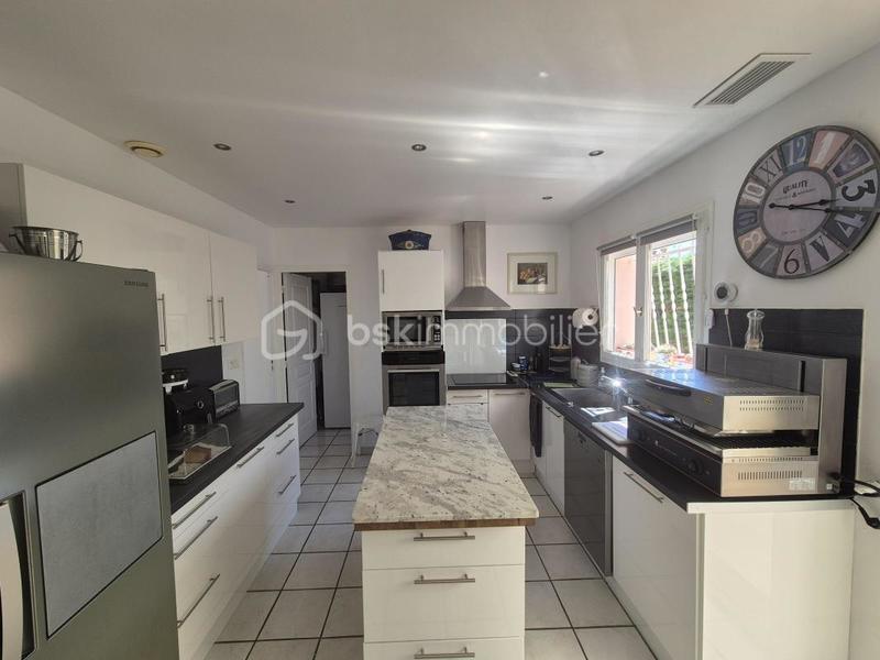 Maison - 115 m² - 4 pièces