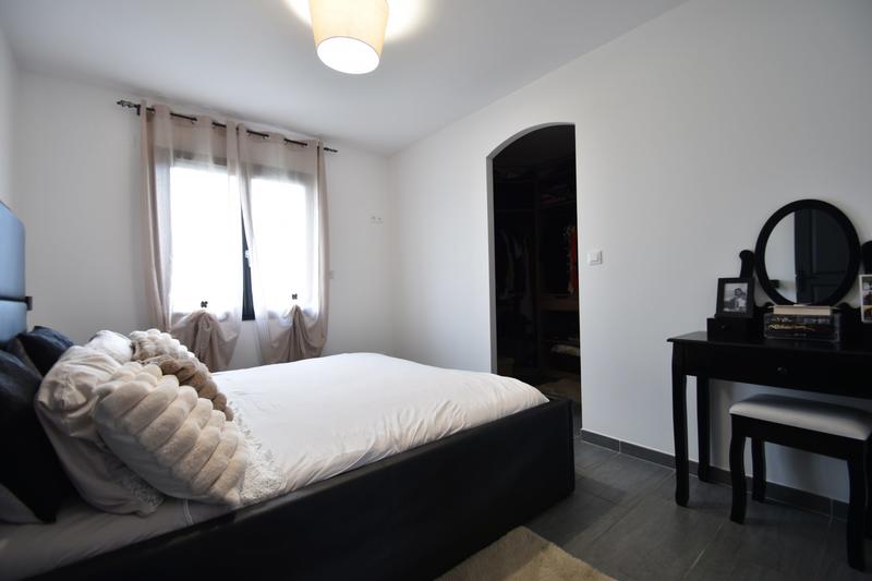 Maison contemporaine - 140 m² - 6 pièces