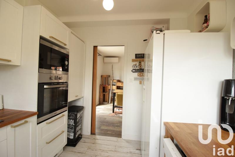 Maison - 94 m² - 5 pièces