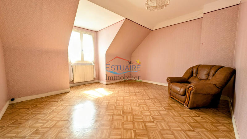 Maison traditionnelle - 126 m² - 7 pièces