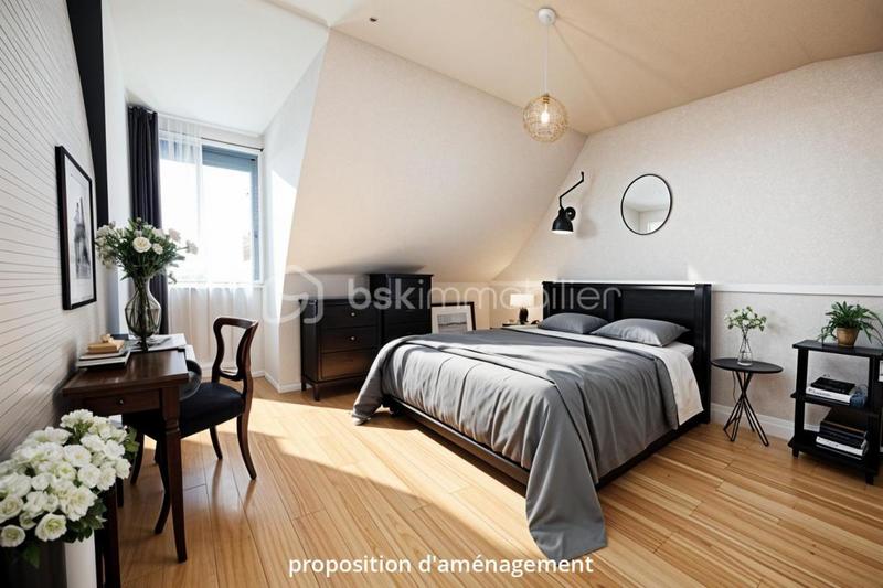 Maison traditionnelle - 166 m² - 9 pièces