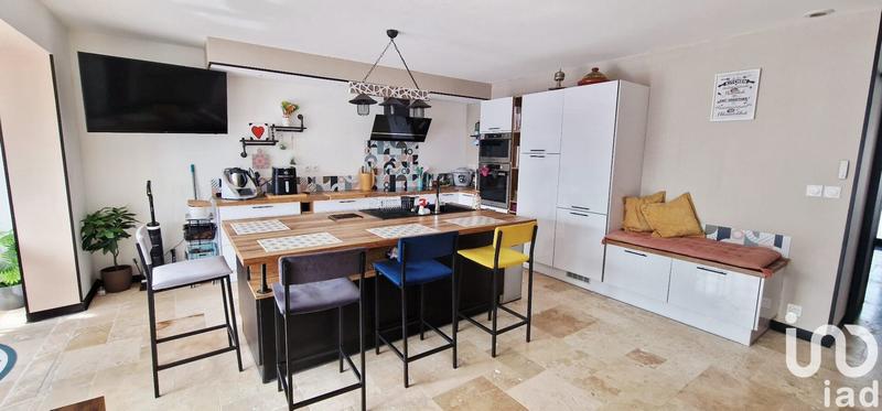 Maison - 167 m² - 5 pièces