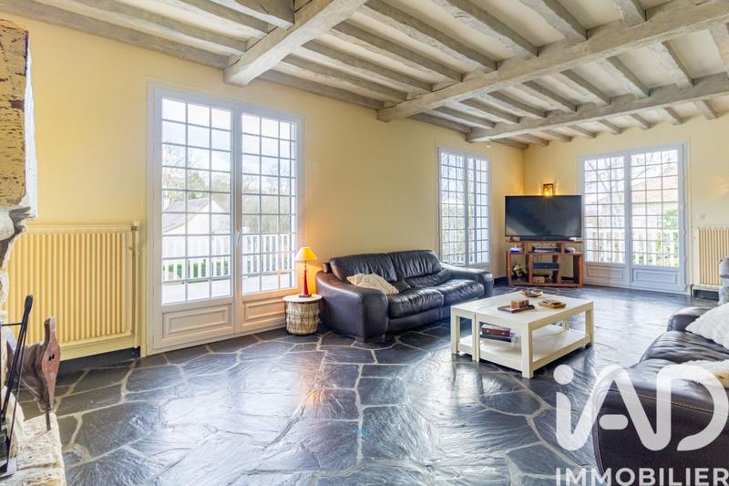 Maison - 250 m² - 10 pièces