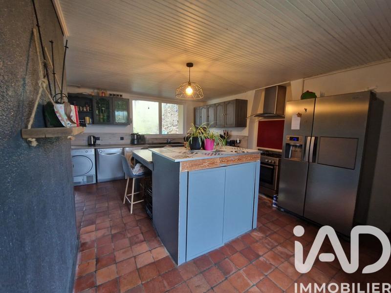 Maison - 140 m² - 6 pièces