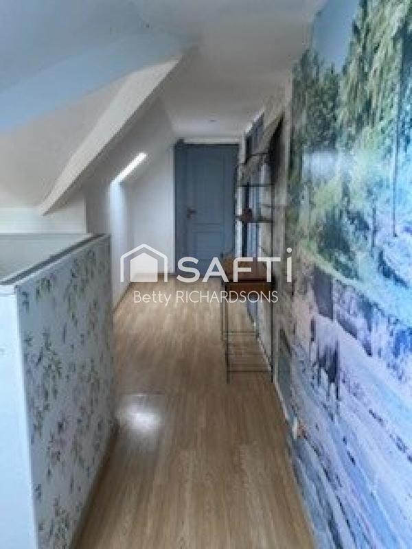 Maison - 200 m² - 11 pièces