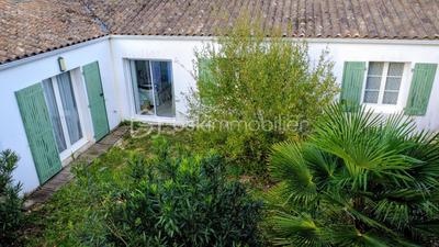 Maison - 122 m² - 5 pièces