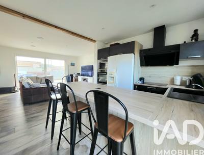 Maison - 97 m² - 4 pièces