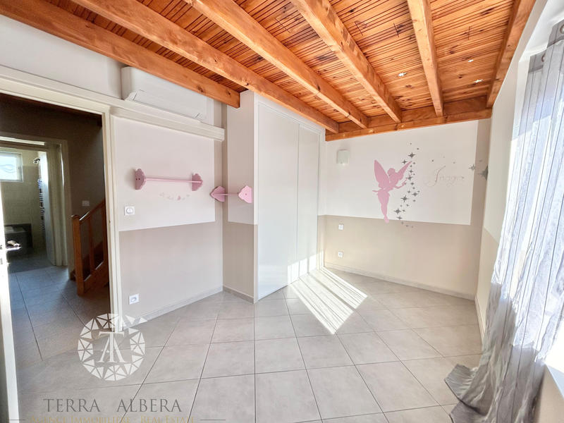 Villa - 131 m² - 5 pièces