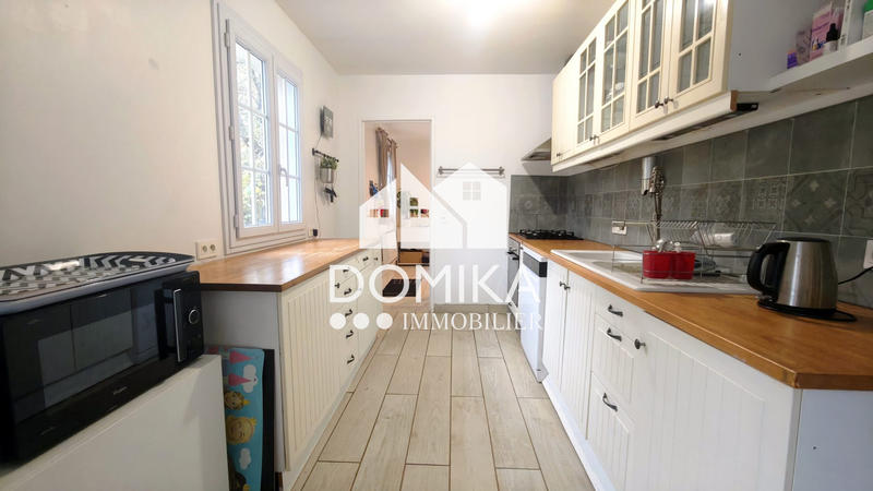 Maison - 93 m² - 6 pièces