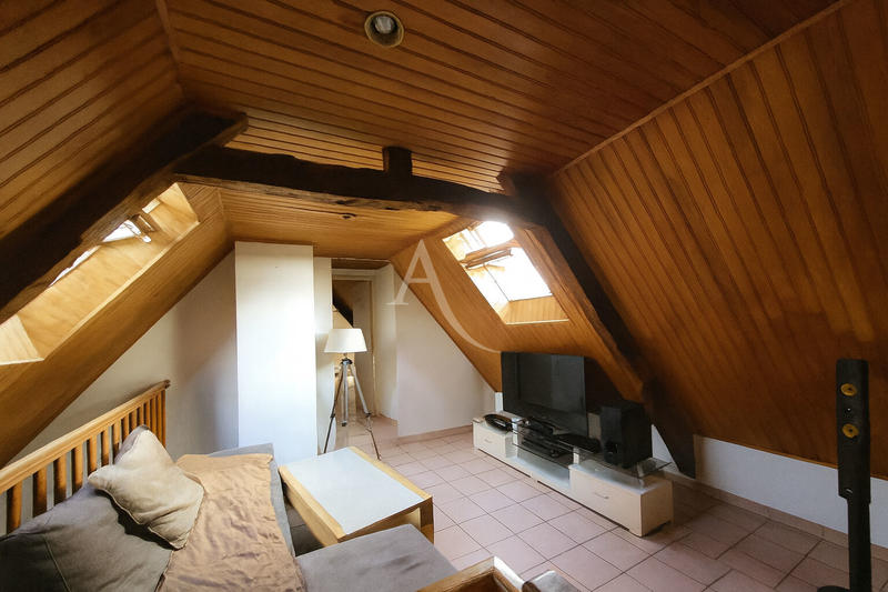 Maison - 76 m² - 5 pièces